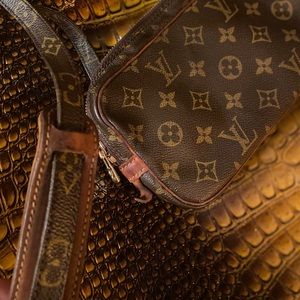Louis Vuitton pochette marly bandouliere handbag